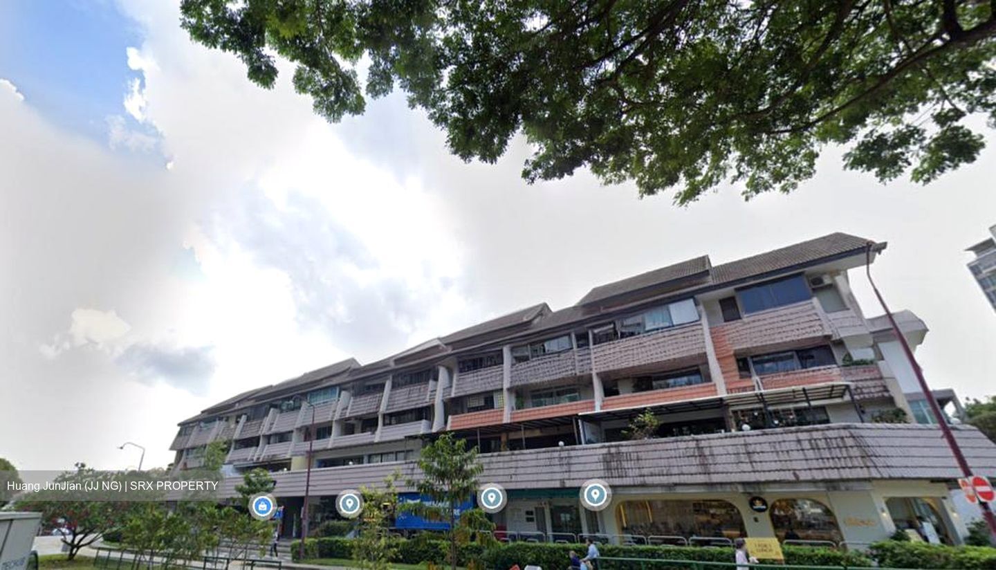 Lowland Road (D19), Terrace #504669401